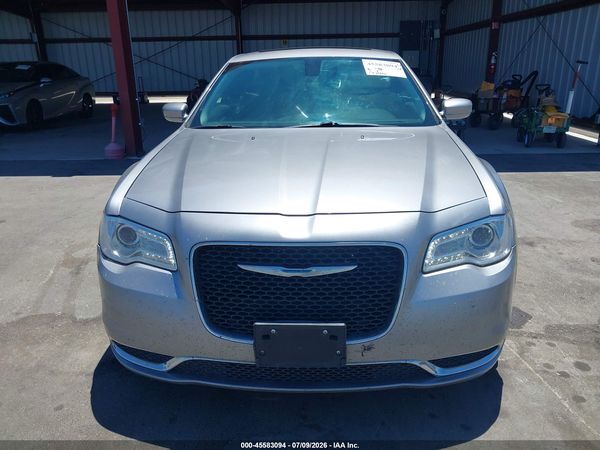2015 CHRYSLER 300 LIMITED