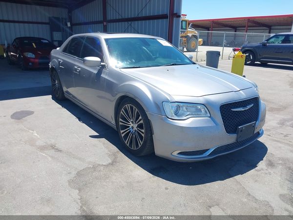 2015 CHRYSLER 300 LIMITED
