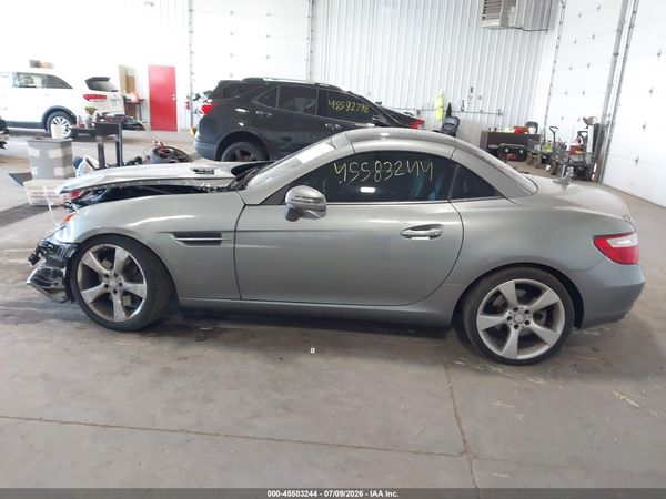 2012 MERCEDES-BENZ SLK 350