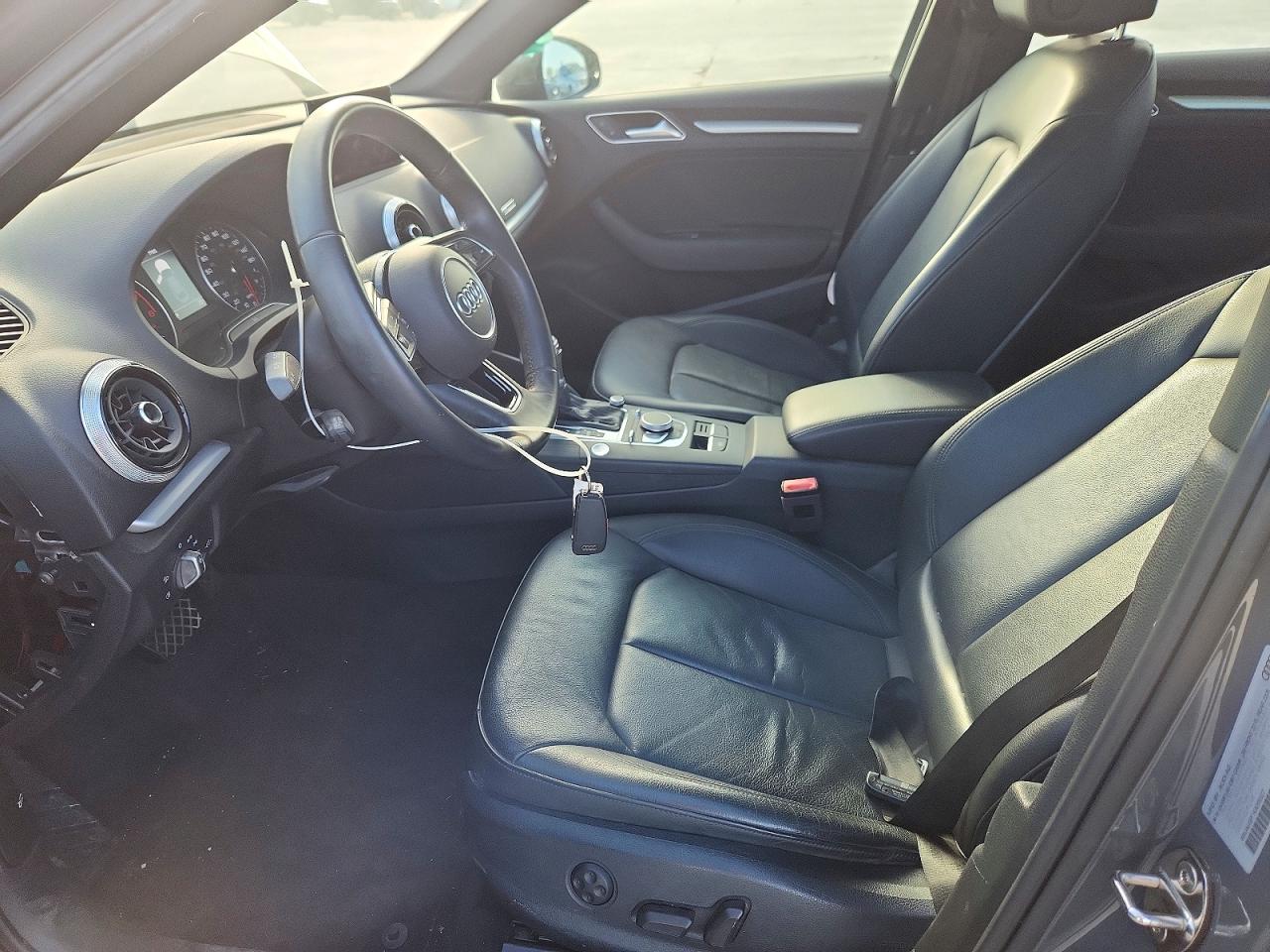 2019 AUDI A3 Premium, Titanium