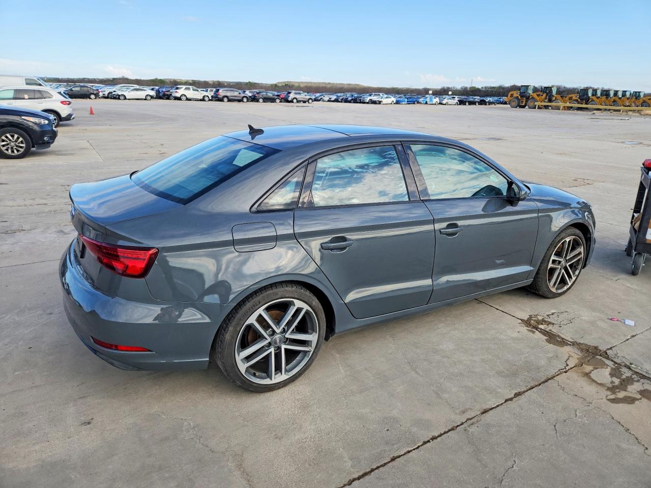 2019 AUDI A3 Premium, Titanium