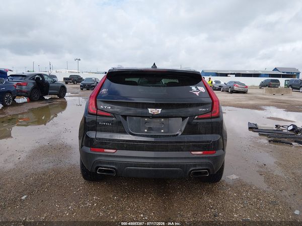 2021 CADILLAC XT4 FWD LUXURY