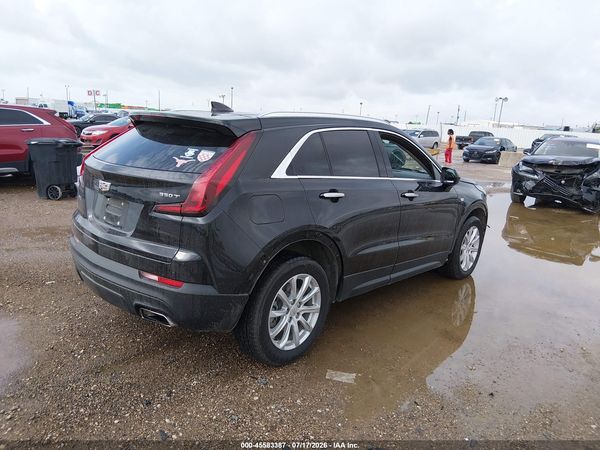 2021 CADILLAC XT4 FWD LUXURY