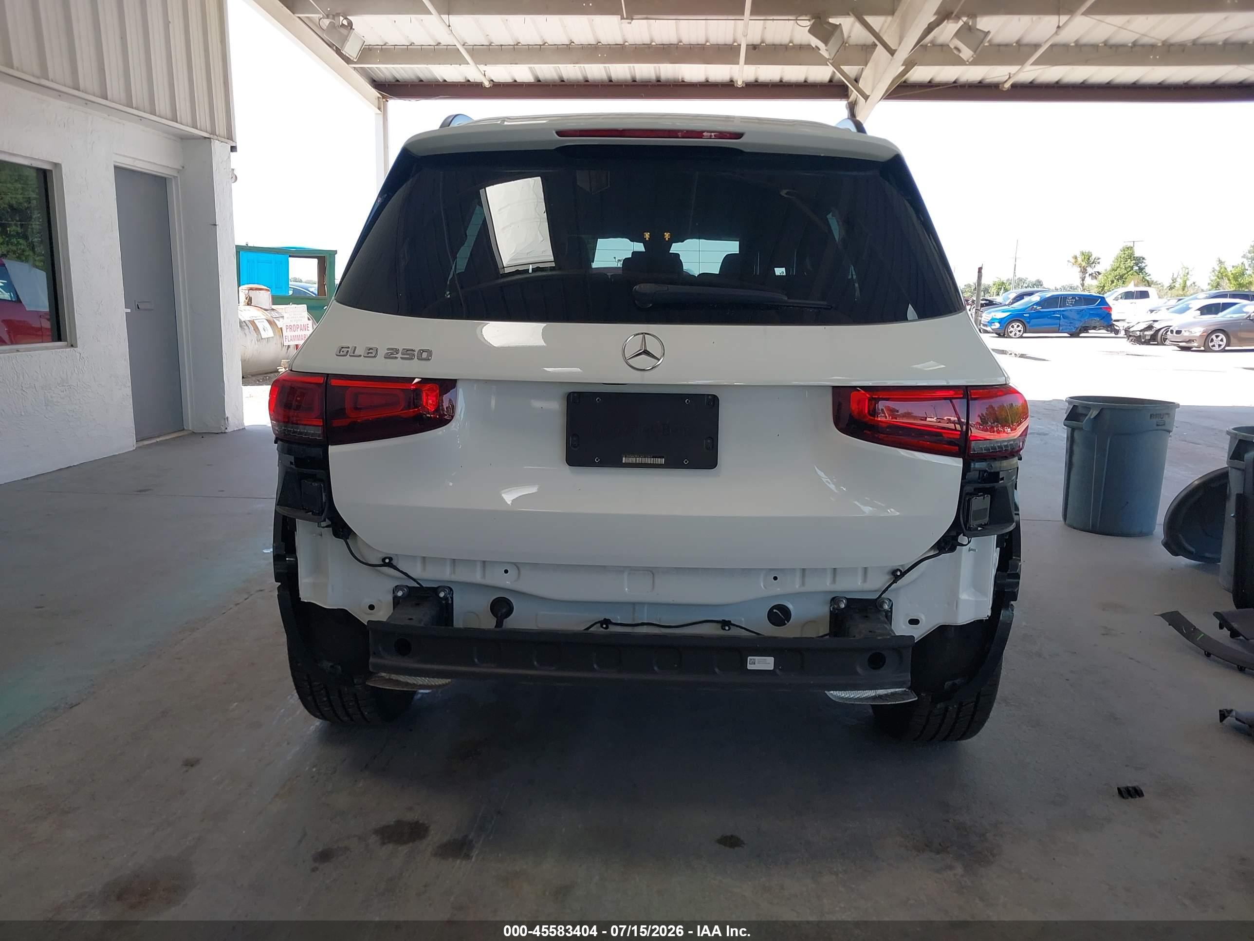 2020 MERCEDES-BENZ GLB 250 GLB250