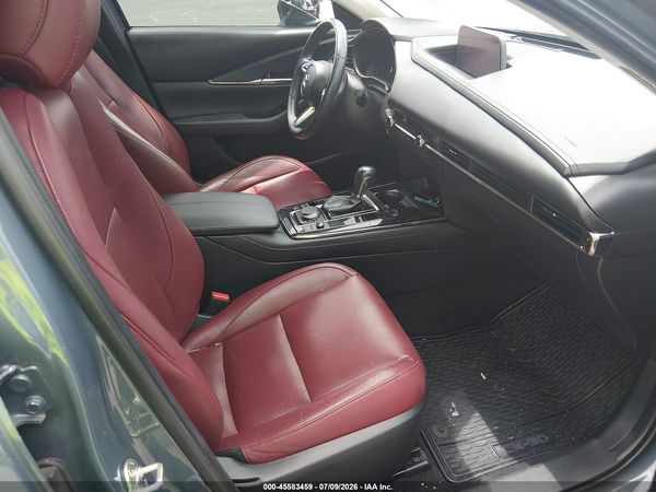 2022 MAZDA CX-30 CARBON EDITION