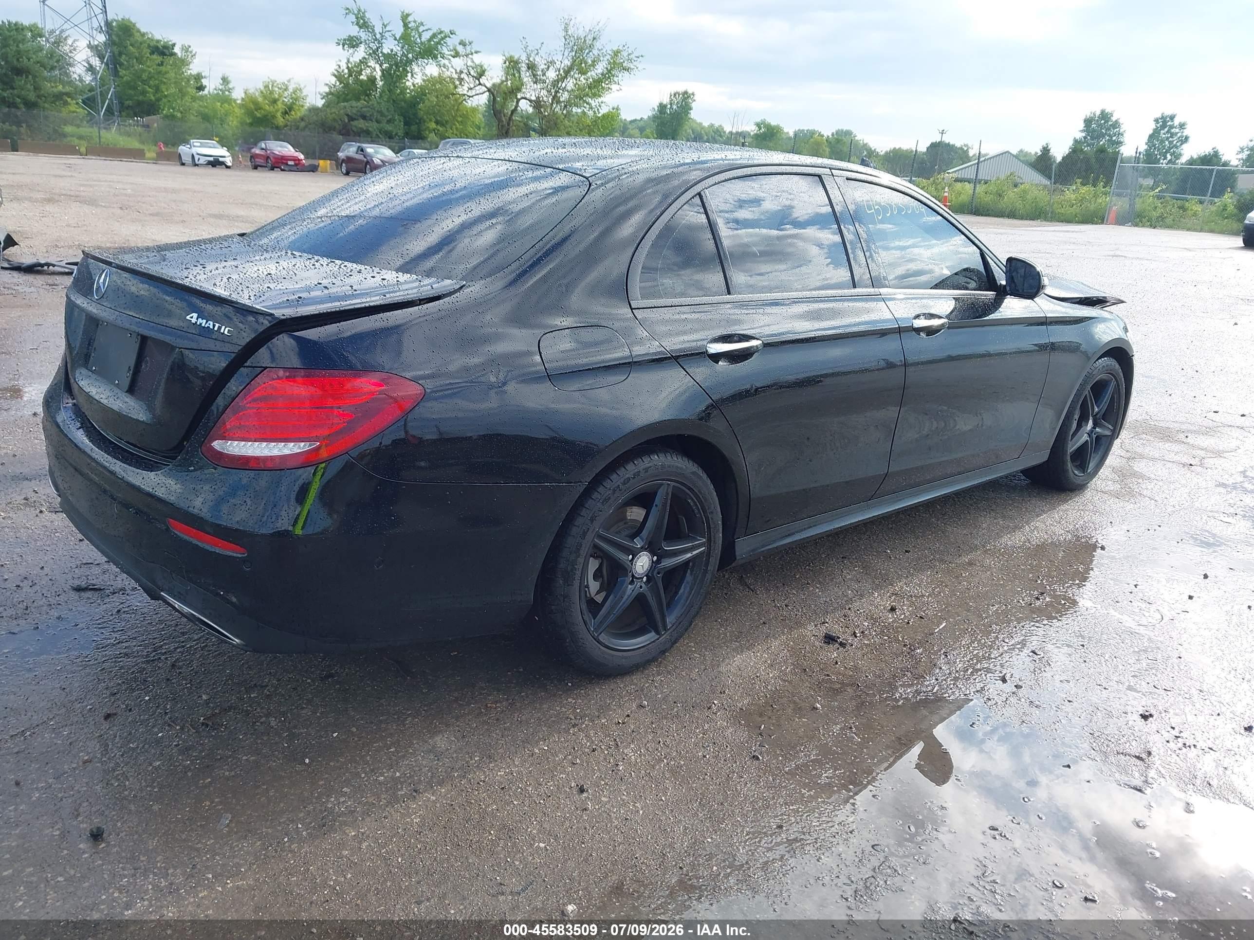 2017 MERCEDES-BENZ E 300 E300-4M