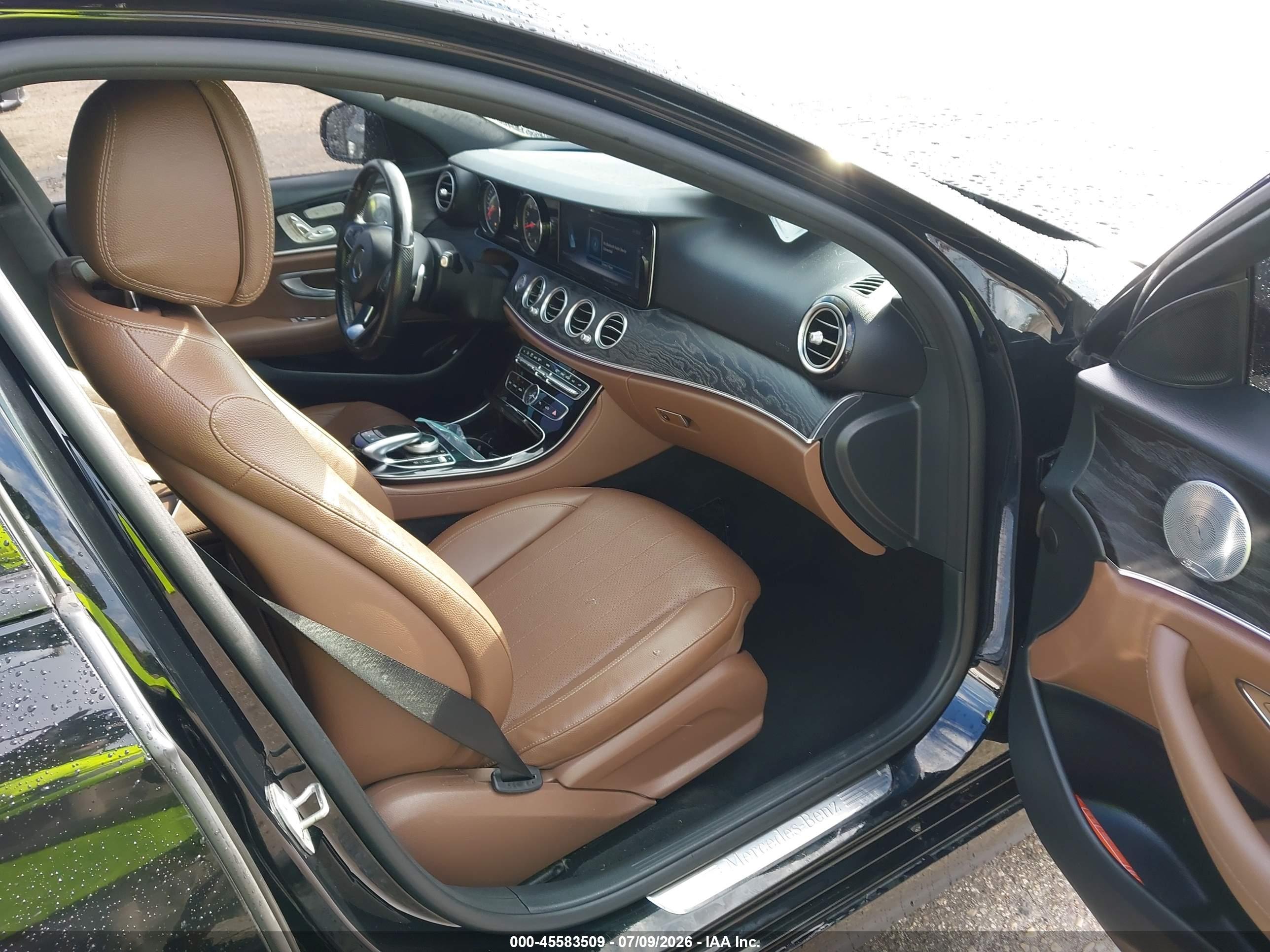 2017 MERCEDES-BENZ E 300 E300-4M