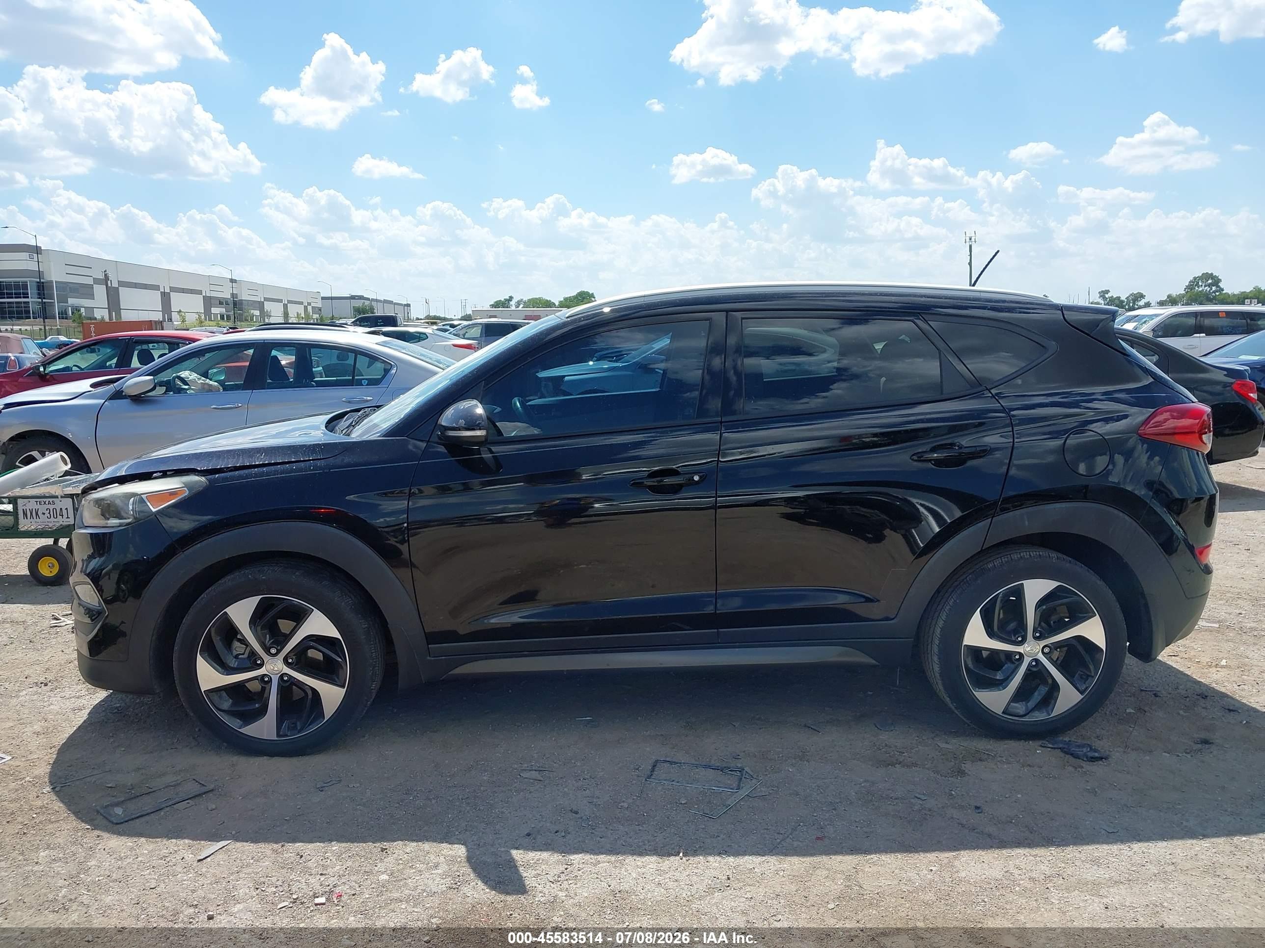 2016 HYUNDAI TUCSON SPORT
