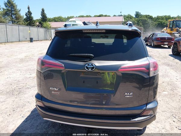 2016 TOYOTA RAV4 XLE