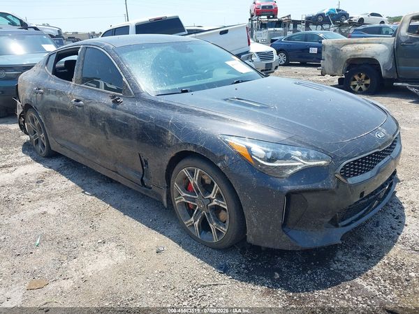 2019 KIA STINGER GT