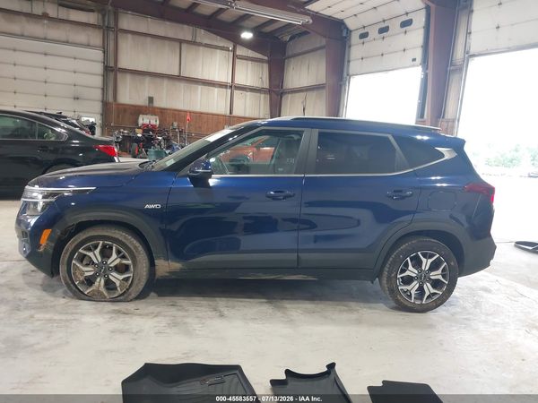 2022 KIA SELTOS EX