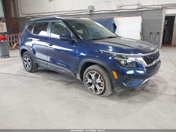 2022 KIA SELTOS EX