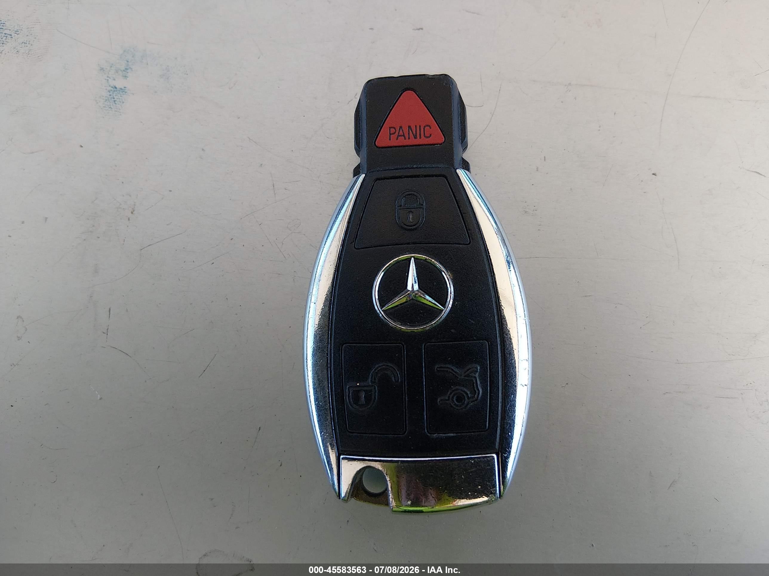 2015 MERCEDES-BENZ GLA 250 GLA250