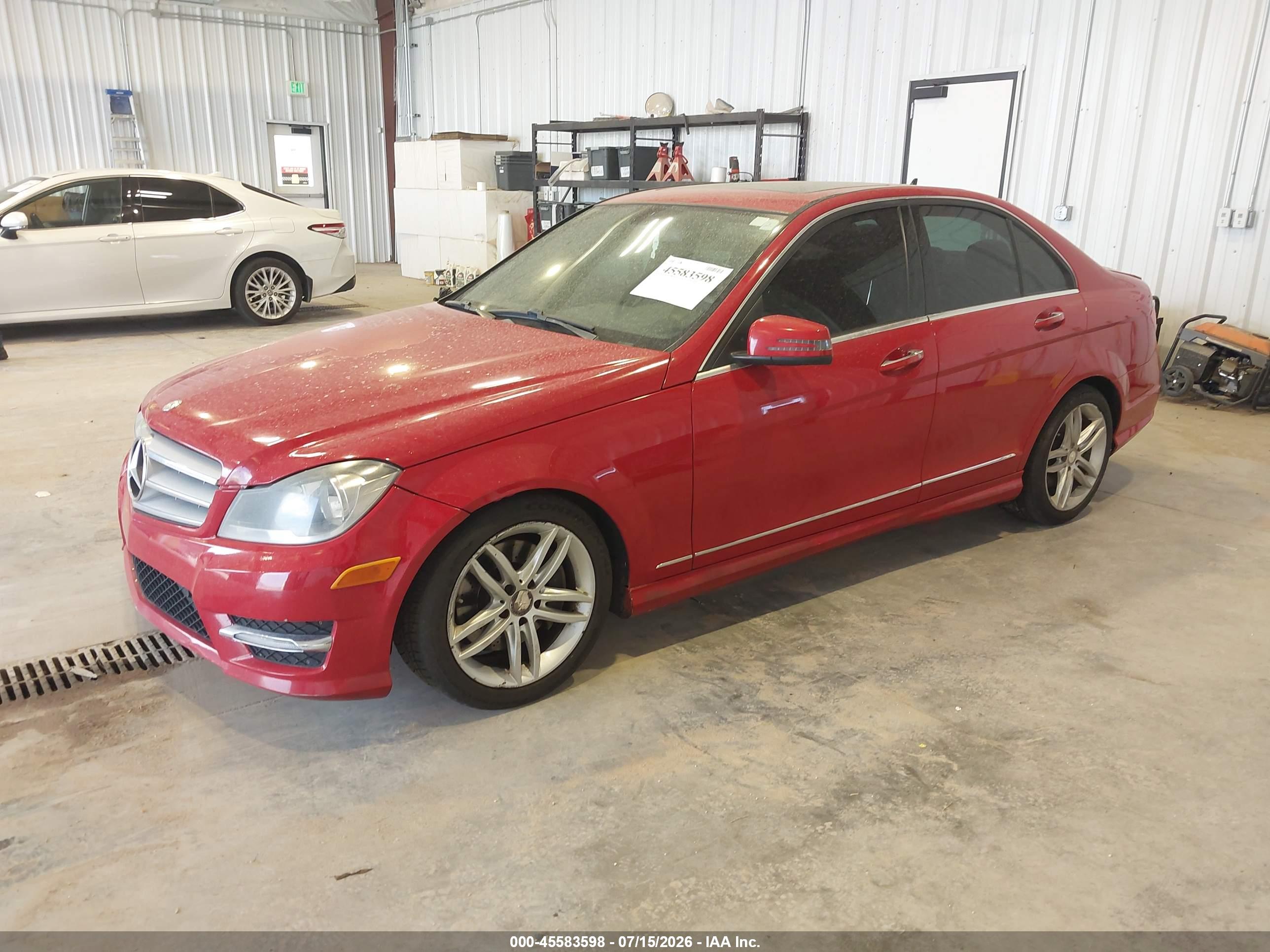 2013 MERCEDES-BENZ C 300 SPORT 4MATIC