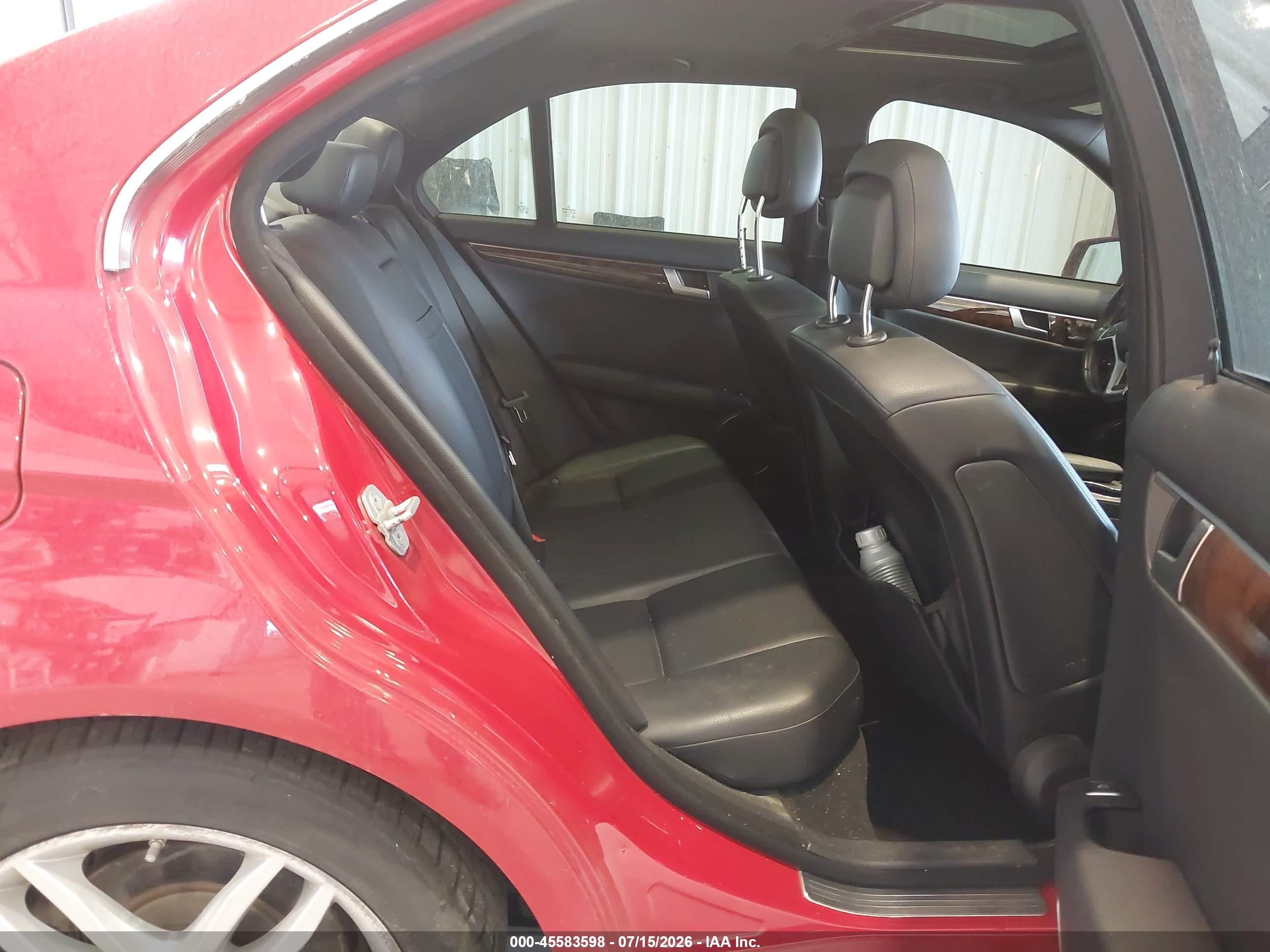 2013 MERCEDES-BENZ C 300 SPORT 4MATIC