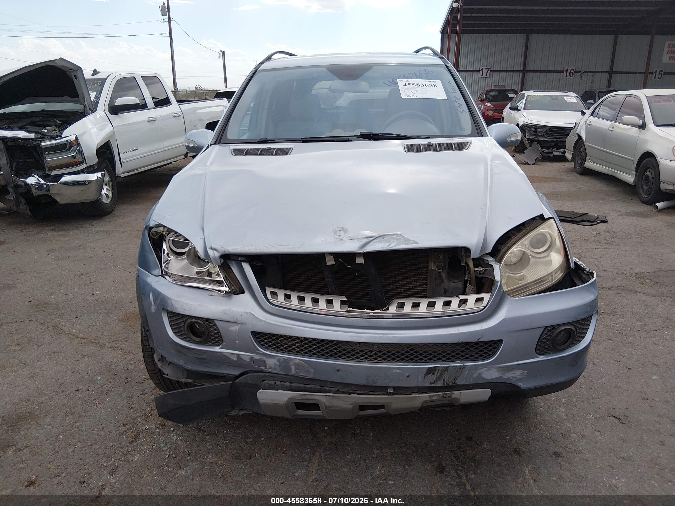 2008 MERCEDES-BENZ M-CLASS ML550 4 MATIC