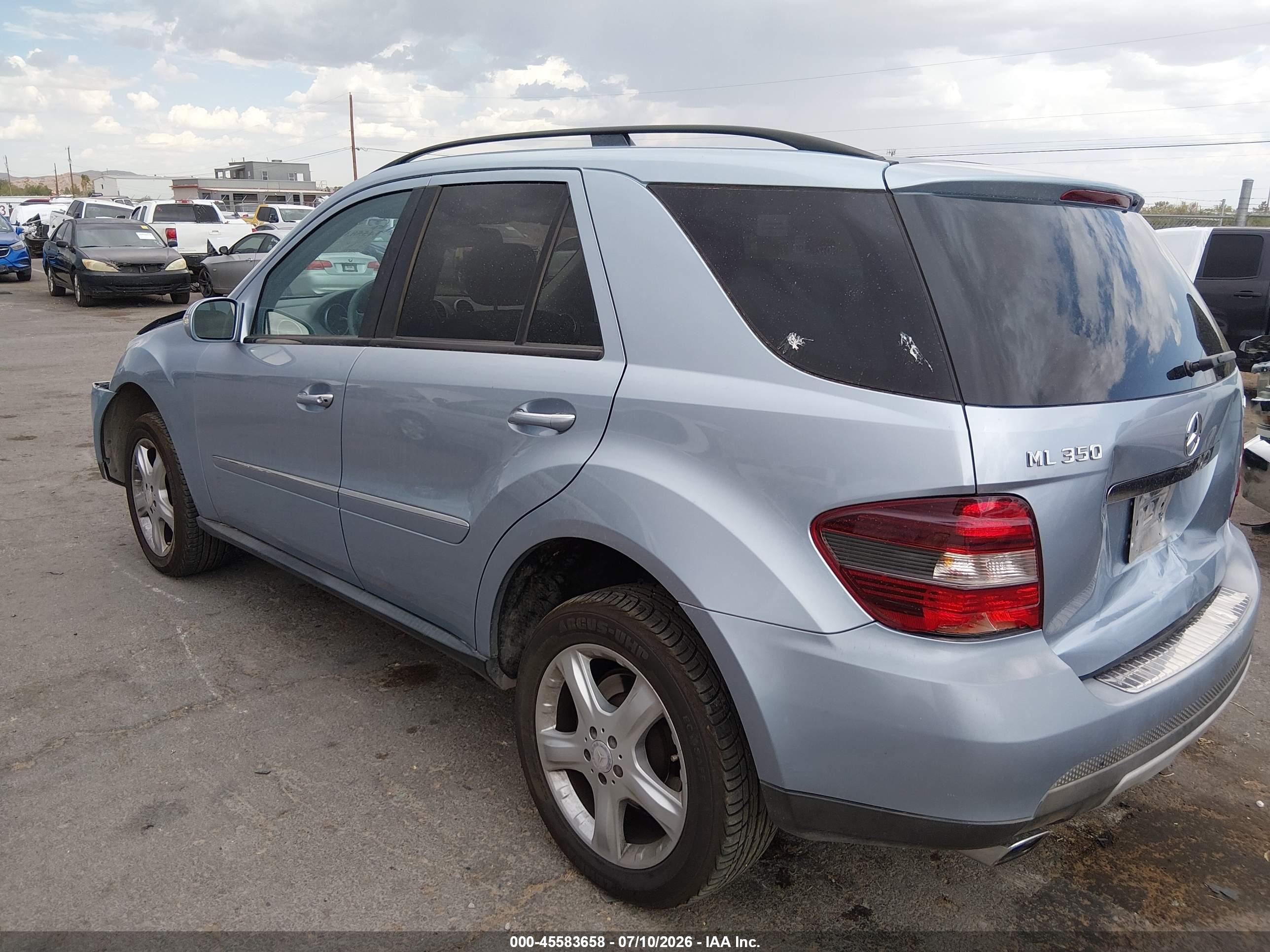 2008 MERCEDES-BENZ M-CLASS ML550 4 MATIC