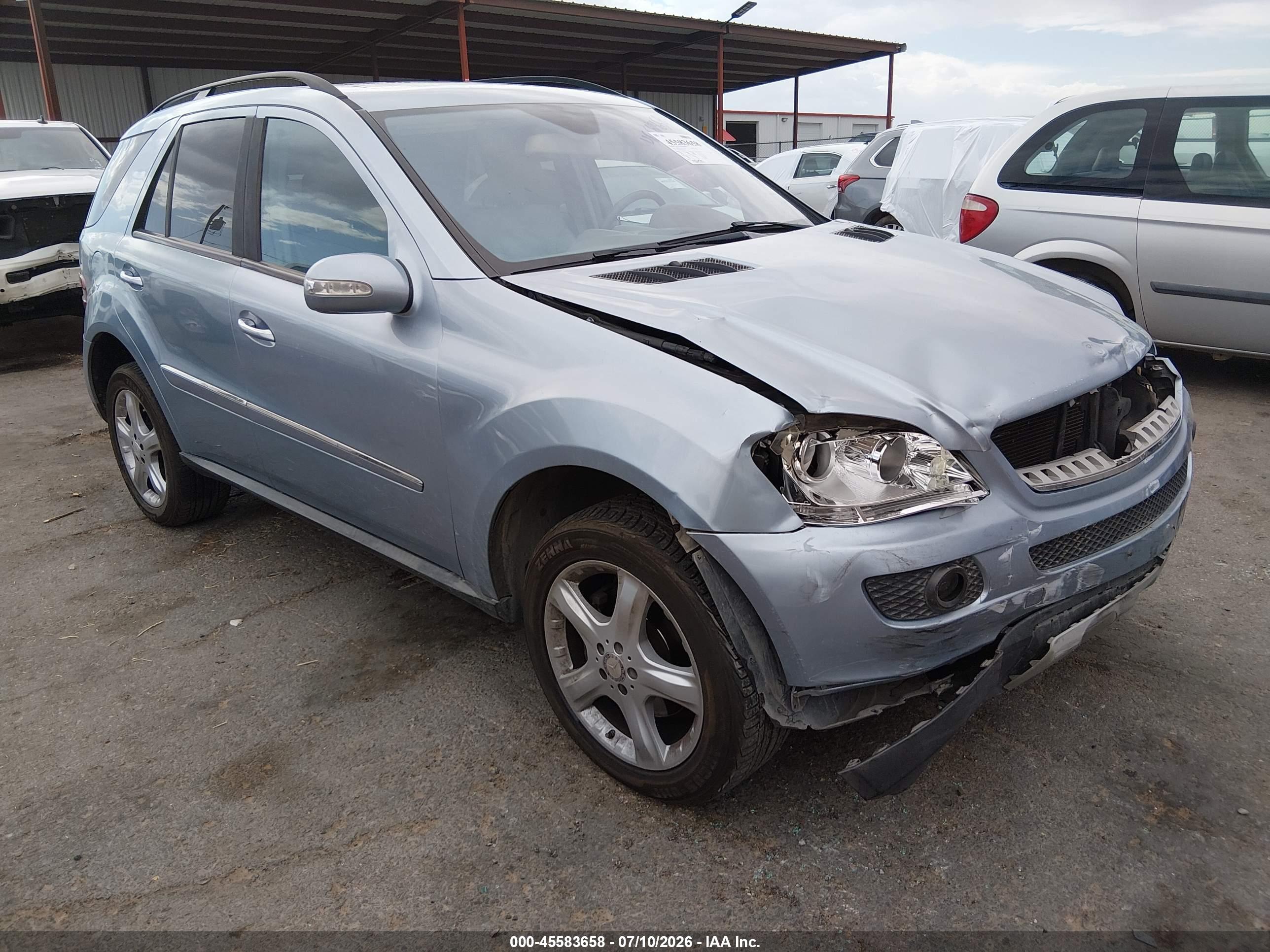 2008 MERCEDES-BENZ M-CLASS ML550 4 MATIC