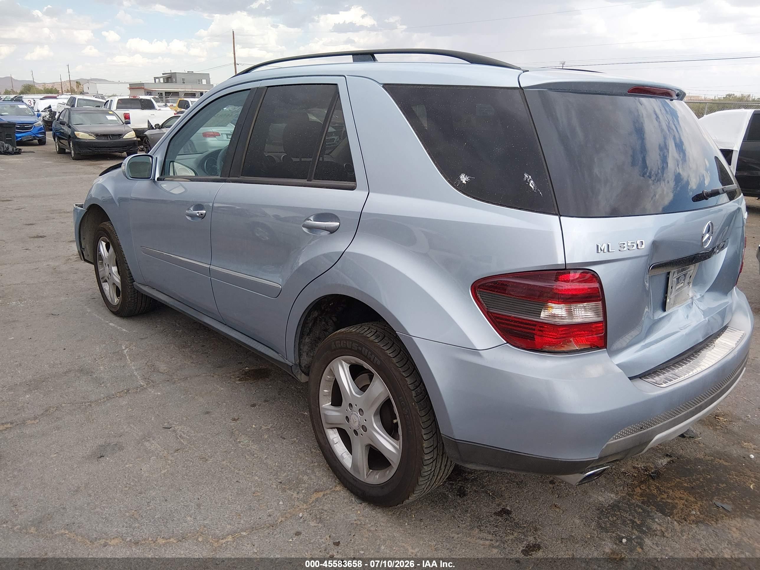 2008 MERCEDES-BENZ M-CLASS ML550 4 MATIC