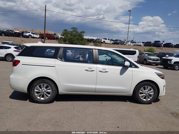 2018 KIA SEDONA L