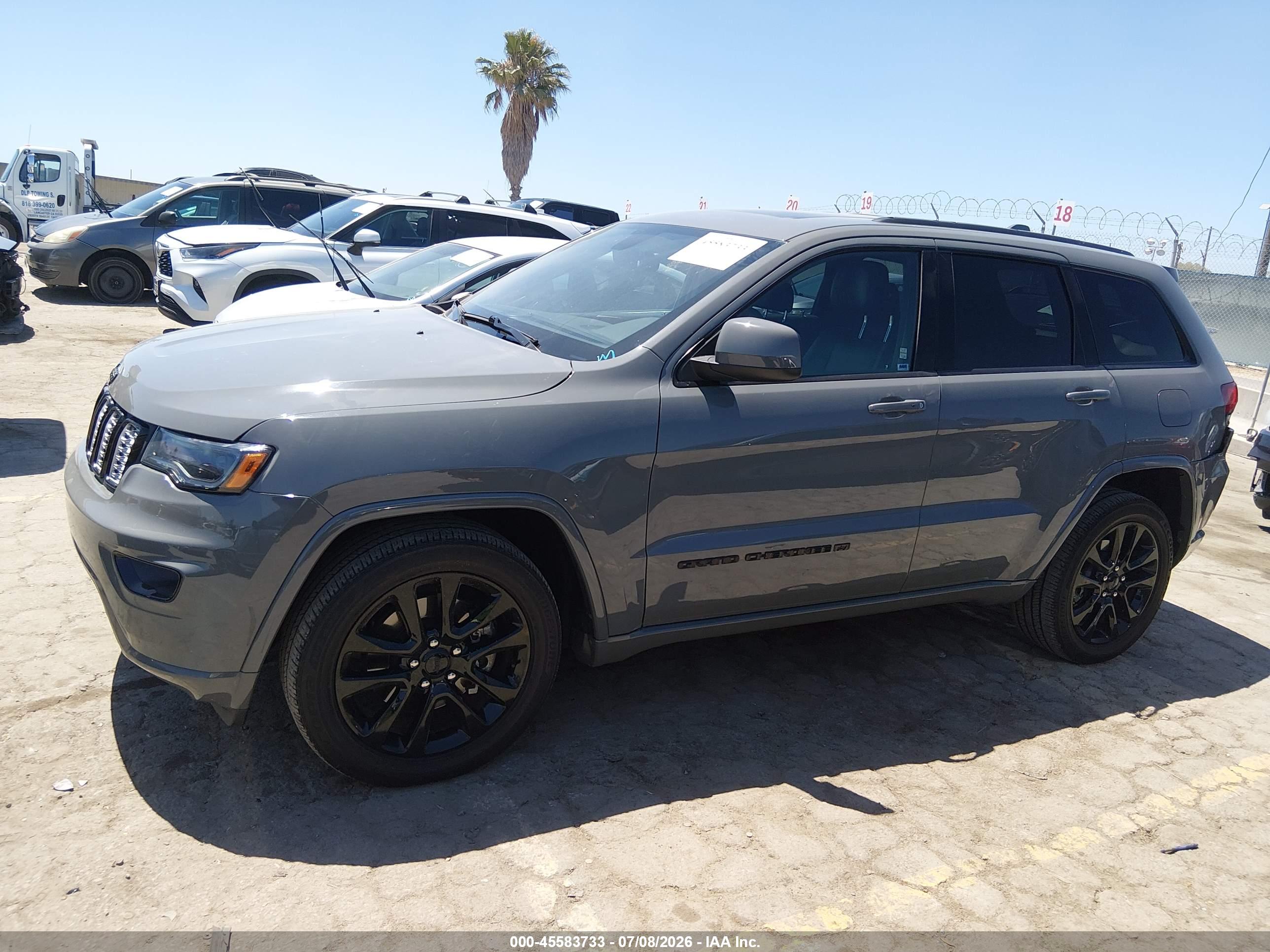 2022 JEEP GRAND CHEROKEE WK LAREDO X 4X2