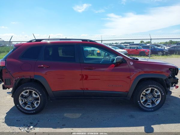 2019 JEEP CHEROKEE TRAILHAWK 4X4