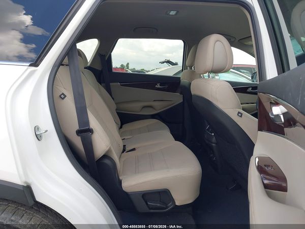 2016 KIA SORENTO 2.4L LX