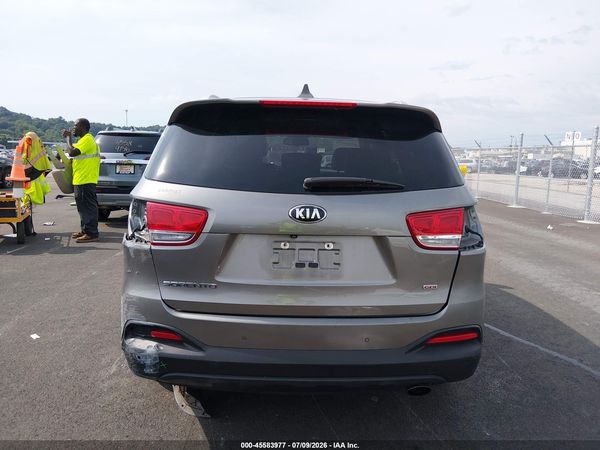 2017 KIA SORENTO 2.4L LX