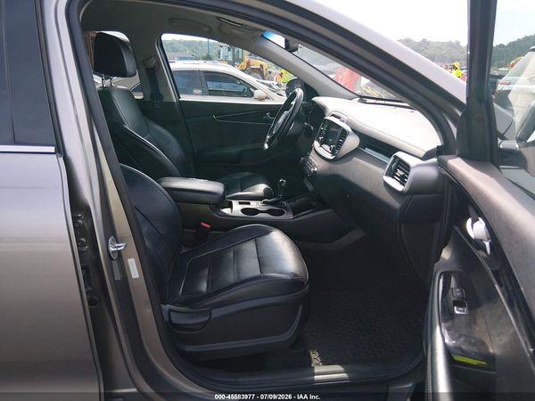 2017 KIA SORENTO 2.4L LX