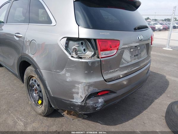 2017 KIA SORENTO 2.4L LX