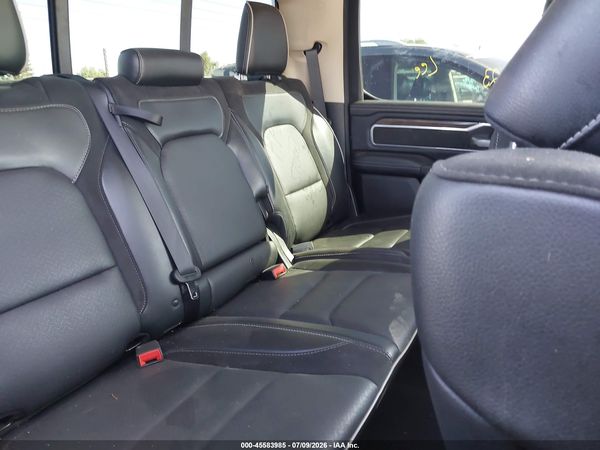 2020 RAM 1500 LARAMIE  4X4 5'7 BOX