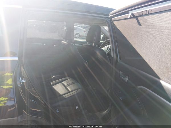 2017 TOYOTA HIGHLANDER SE