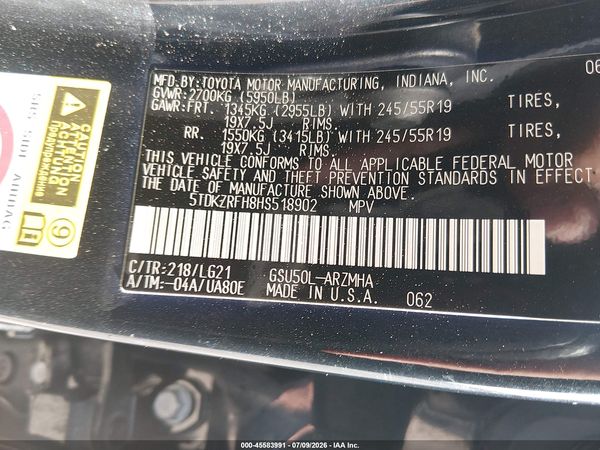 2017 TOYOTA HIGHLANDER SE