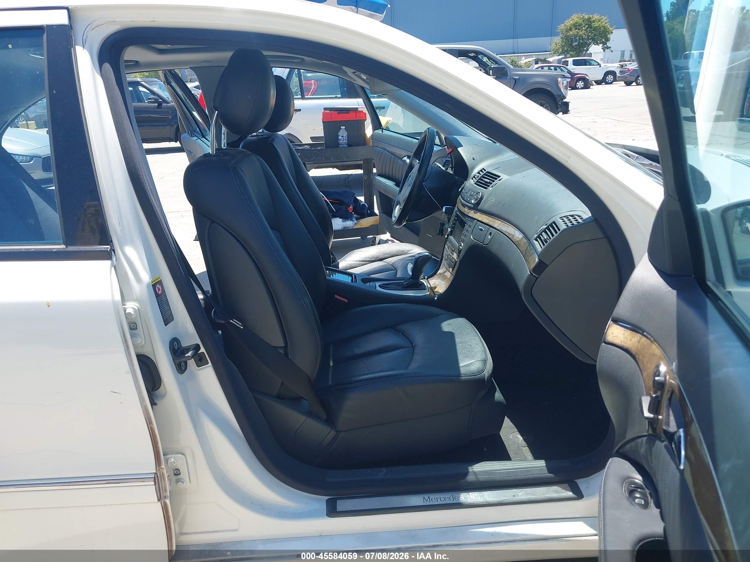 2005 MERCEDES-BENZ E 320 E320