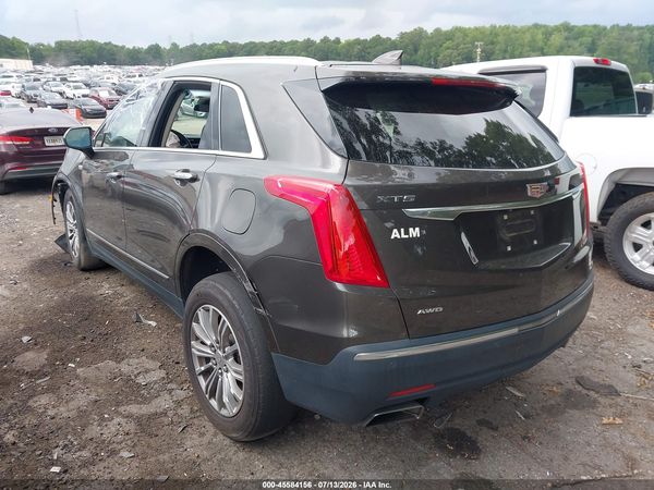2019 CADILLAC XT5 LUXURY