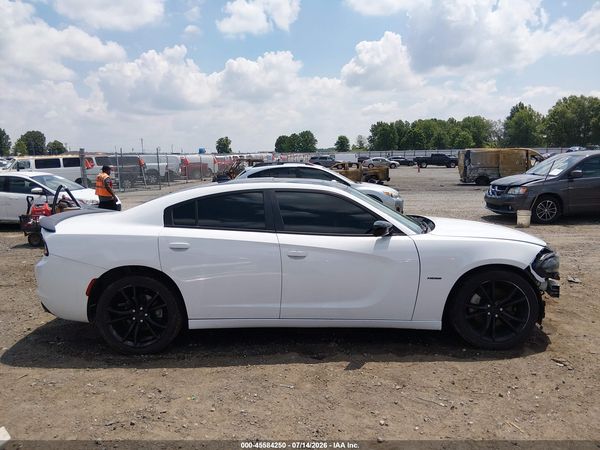 2016 DODGE CHARGER R/T