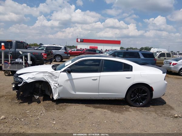 2016 DODGE CHARGER R/T