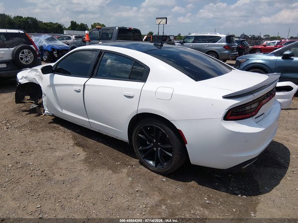 2016 DODGE CHARGER R/T