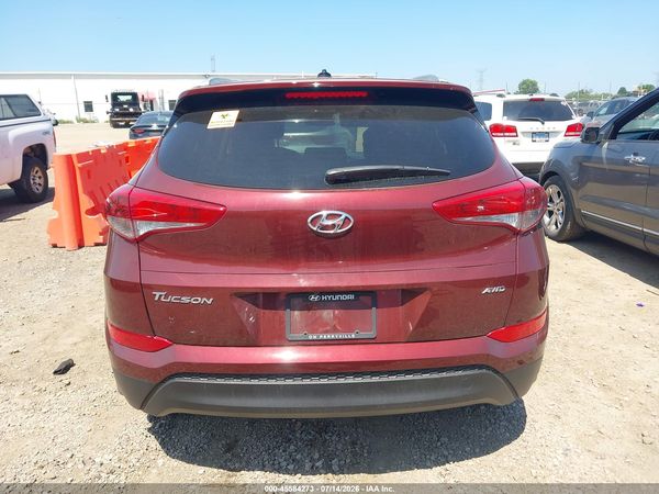 2017 HYUNDAI TUCSON SE