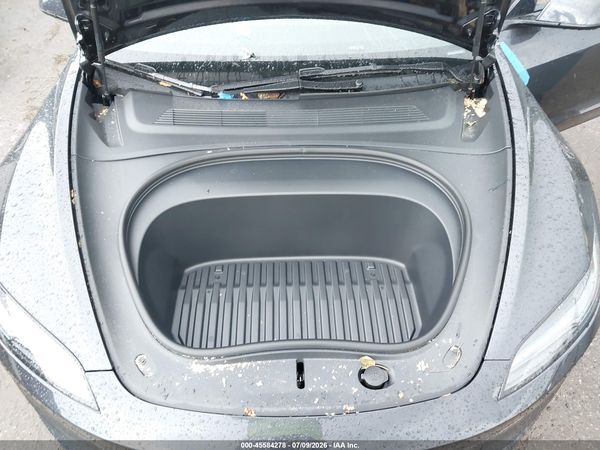 2026 TESLA MODEL 3