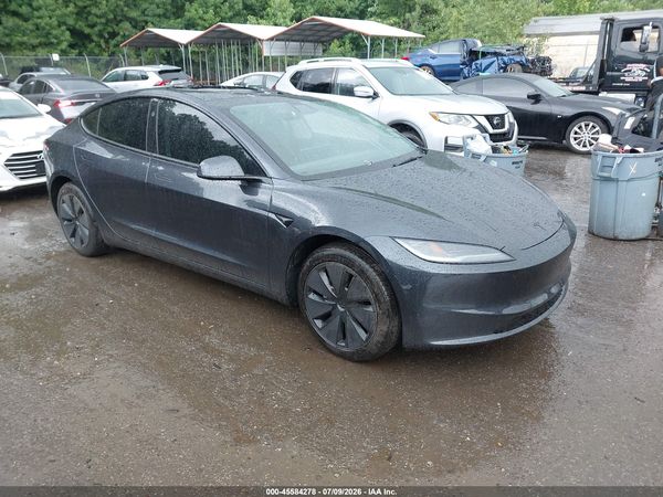 2026 TESLA MODEL 3