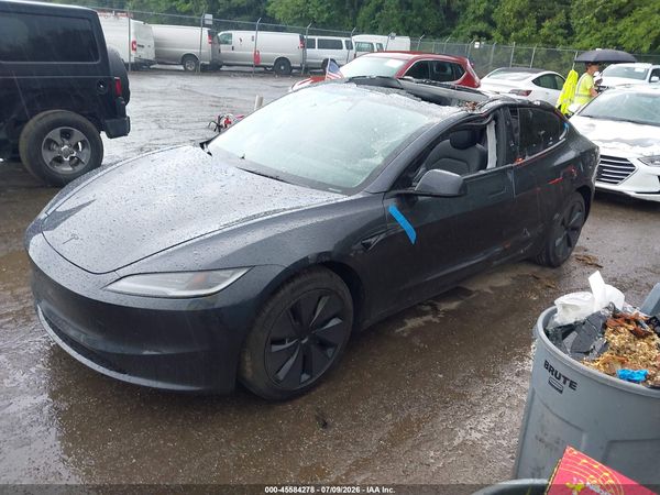 2026 TESLA MODEL 3