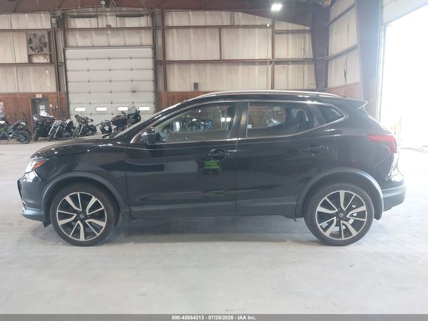 2018 NISSAN ROGUE SPORT SL