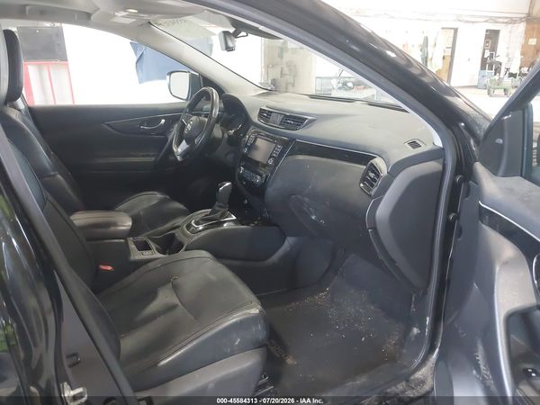 2018 NISSAN ROGUE SPORT SL
