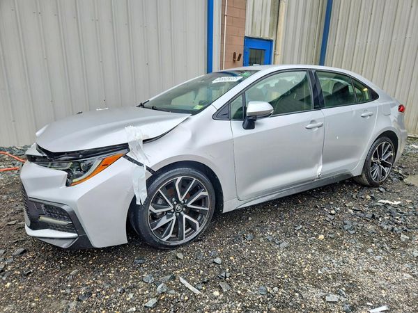 2022 TOYOTA COROLLA