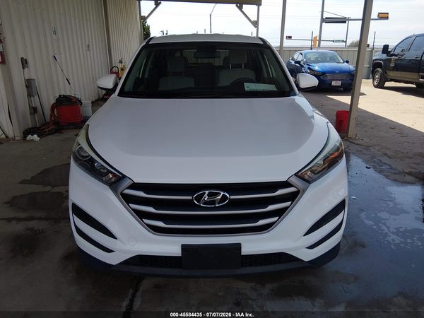 2018 HYUNDAI TUCSON SE