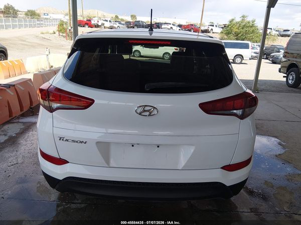 2018 HYUNDAI TUCSON SE