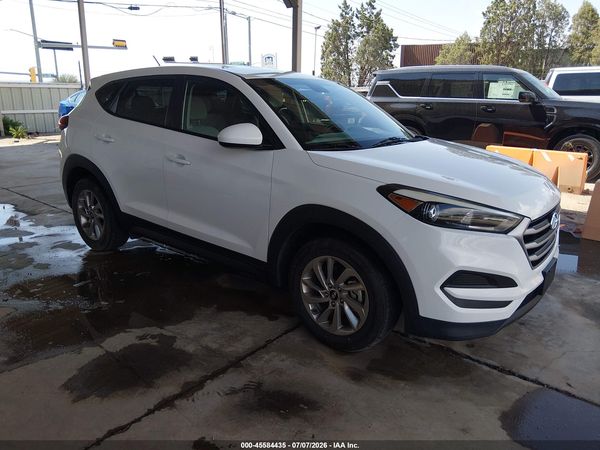 2018 HYUNDAI TUCSON SE