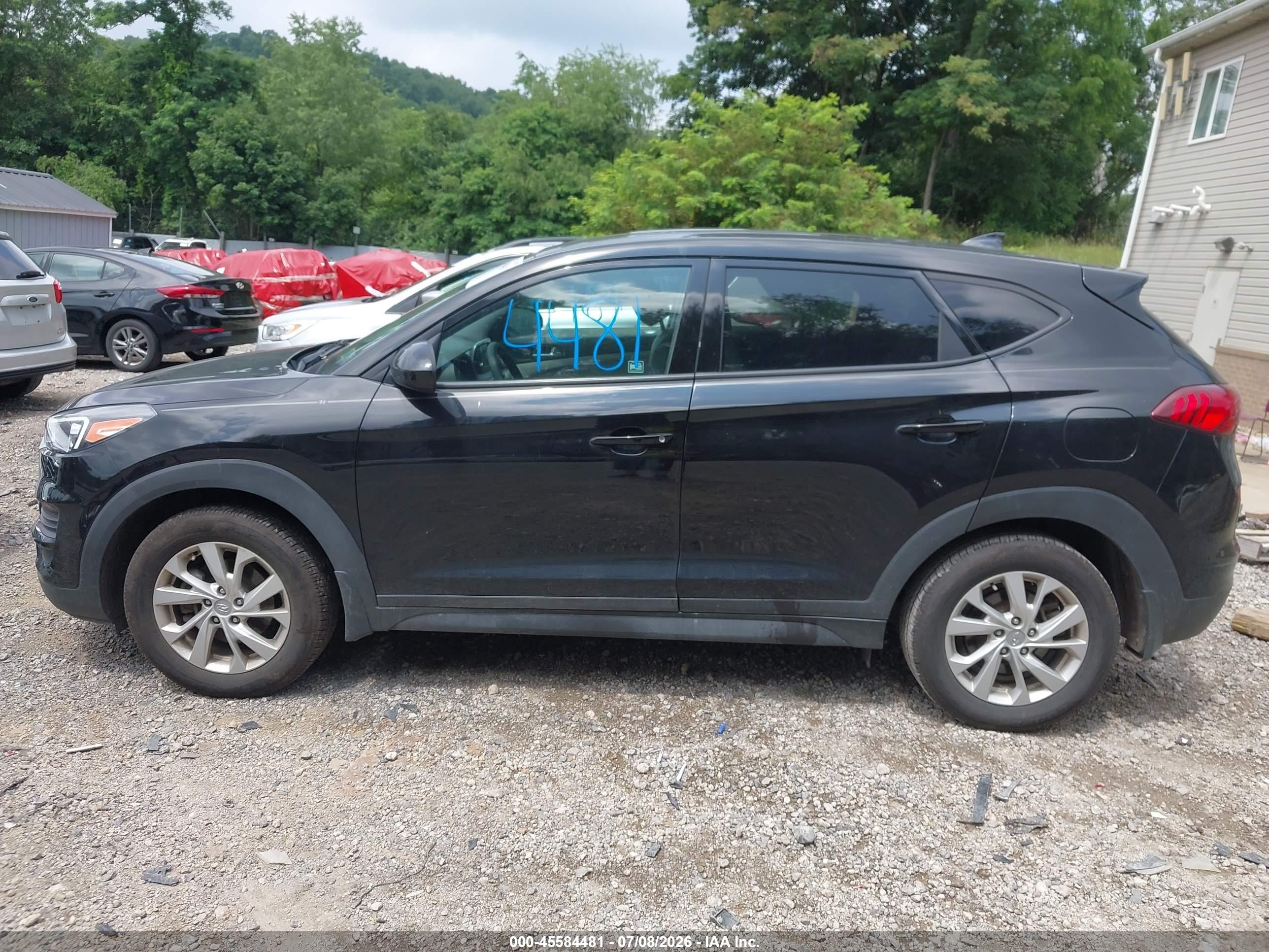 2019 HYUNDAI TUCSON SE