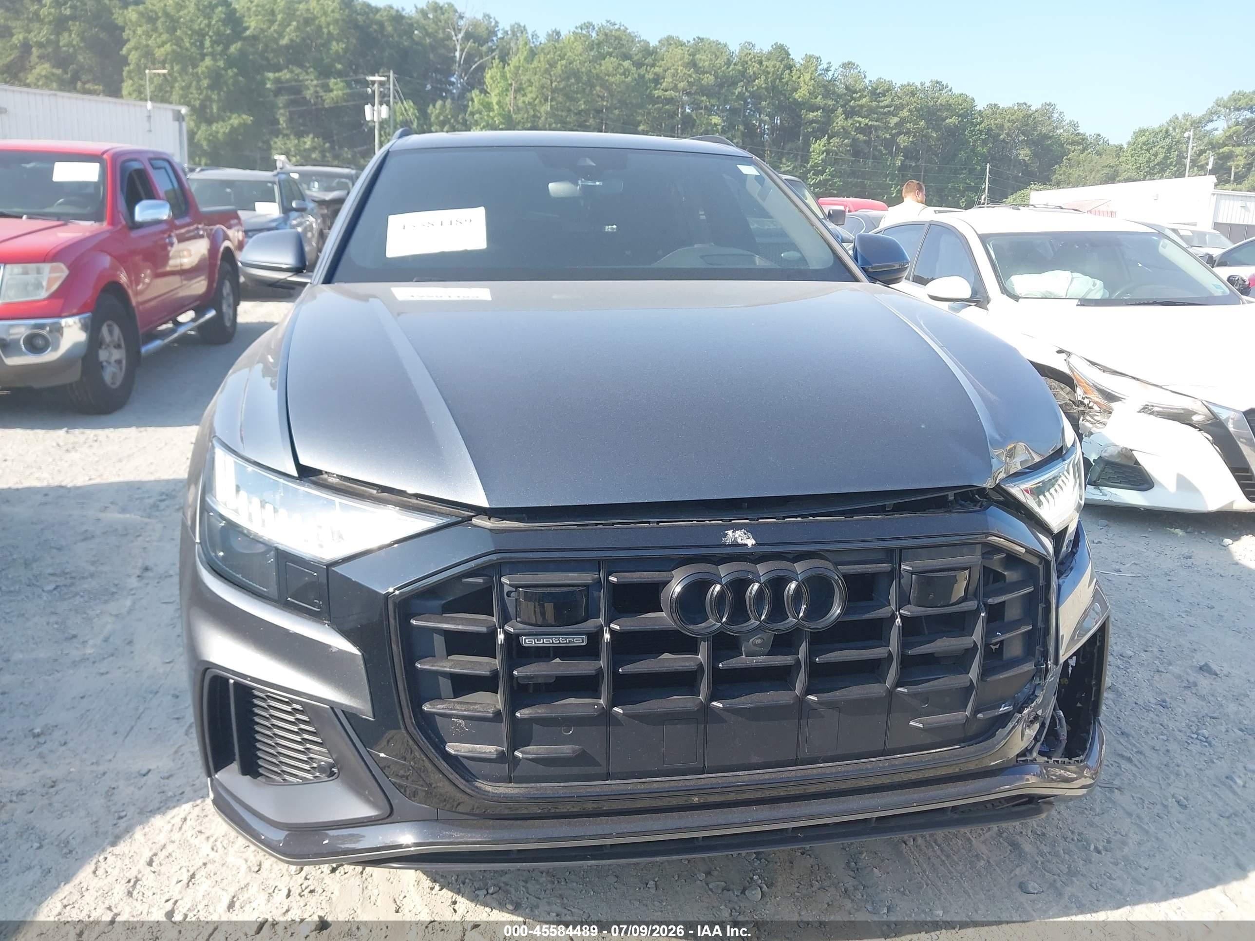 2021 AUDI Q8